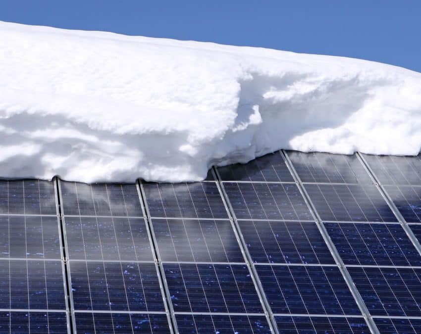 How Much Solar Panel Power Output in Winter vs Summer?